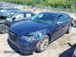 2017 Chrysler 300 with VIN 2C3CCAEG1HH566485, listed as a IAAI auction lot 39798304 with 75,695 mi miles. Bid and sale history available at carsss.com. Image 2.