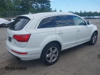 2015 Audi Q7 Premium Plus with VIN WA1LGAFE3FD008123, listed as a IAAI auction lot 42524845 with 94,785 mi miles and . Bid and sale history available at DreamBid. Image 4.
