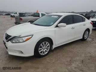 2016 Nissan Altima 2.5 SR with VIN 1N4AL3AP1GN384155, listed as a Copart auction lot 88487175 with 150,721 mi miles and Salvage Title. Bid and sale history available at carsss.com. Image 1.