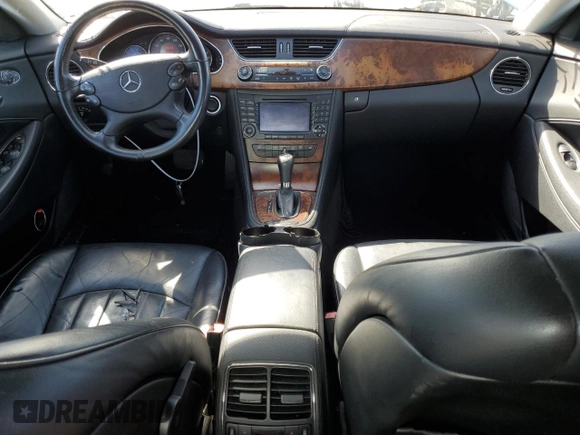2006 Mercedes-Benz CLS-Class with VIN WDDDJ75X36A020636, listed as a Copart auction lot 77382474 with 133,649 mi miles and Salvage Title. Bid and sale history available at carsss.com. Image 8.