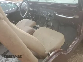 1978 Jeep CJ z VIN J8F83EH126023, wystawiony jako Copart lot #51271905 z przebiegiem 79 999 mil mil oraz Tytuł czysty. Historia ofert i sprzedaży dostępna na DreamBid. Obrazek 10.