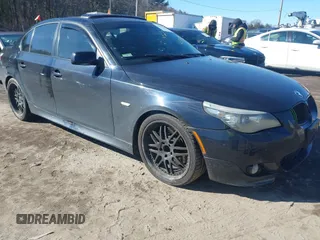 2008 BMW 5 Series 550i with VIN WBANW53538CT48083, listed as a IAAI auction lot 41531003 with 186,943 mi miles. Bid and sale history available at carsss.com. Image 1.