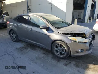 2013 Ford Focus SE with VIN 1FADP3F2XDL176880, listed as a Copart auction lot 47260975 with 102,869 mi miles and Salvage Title. Bid and sale history available at carsss.com. Image 4.