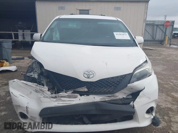 2015 Toyota Sienna SE с VIN 5TDXK3DC7FS599287, выставлен на аукционе IAAI как лот 41565671 с пробегом 111 626 миль миль и . История ставок и продаж доступна на DreamBid. Изображение 12.