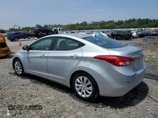 2011 Hyundai Elantra Limited z VIN 5NPDH4AE0BH027412, wystawiony jako Copart lot #58574475 z przebiegiem 141 620 mil mil oraz Szkoda całkowita • Salvage title. Historia ofert i sprzedaży dostępna na DreamBid. Obrazek 2.