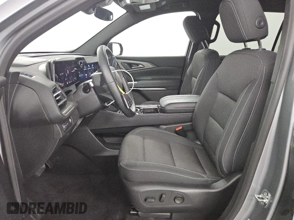 2024 Chevrolet Traverse FWD LT z VIN 1GNERGKS7RJ183916, wystawiony jako Copart lot #57982305 z przebiegiem 30 770 mil mil oraz Czysty tytuł • Clean title. Historia ofert i sprzedaży dostępna na DreamBid. Obrazek 7.