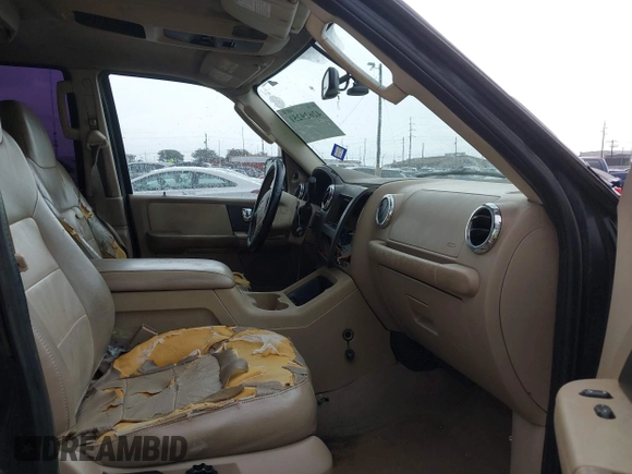 2006 Ford Expedition Eddie Bauer with VIN 1FMPU17576LA84783, listed as a IAAI auction lot 42629251 with Not provided miles and . Bid and sale history available at DreamBid. Image 5.