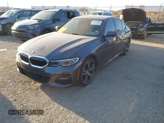 2020 BMW 3 Series 330i с VIN 3MW5R1J06L8B17024, выставлен на аукционе IAAI как лот 41846889 с пробегом 21 217 миль миль и . История ставок и продаж доступна на DreamBid. Изображение 17.