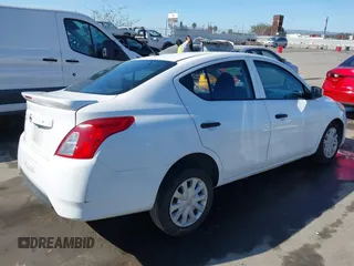 2016 Nissan Versa SV with VIN 3N1CN7AP9GL915559, listed as a IAAI auction lot 41871145 with 139,419 mi miles. Bid and sale history available at carsss.com. Image 4.