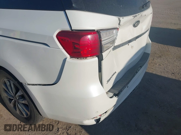 2015 Kia Sedona EX with VIN KNDMC5C12F6034991, listed as a IAAI auction lot 41971340 with 148,231 mi miles. Bid and sale history available at carsss.com. Image 6.