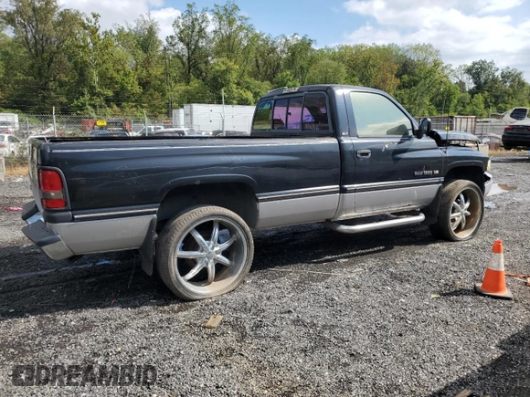 1994 Dodge 1500 z VIN 3B7HC16Y5RM530651, wystawiony jako Copart lot #74453654 z przebiegiem 83 562 mil mil oraz Szkoda całkowita • Salvage title. Historia ofert i sprzedaży dostępna na DreamBid. Obrazek 3.