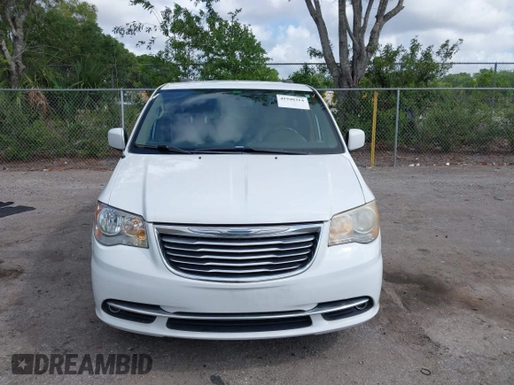 2016 Chrysler Town & Country Touring with VIN 2C4RC1BG8GR293872, listed as a IAAI auction lot 41948314 with 194,780 mi miles. Bid and sale history available at carsss.com. Image 12.