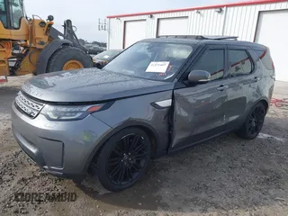 2018 Land Rover Discovery HSE Luxury z VIN SALRT2RV4JA053202, wystawiony jako IAAI lot #41371467 z przebiegiem Nie podano mil oraz . Historia ofert i sprzedaży dostępna na DreamBid. Obrazek 2.