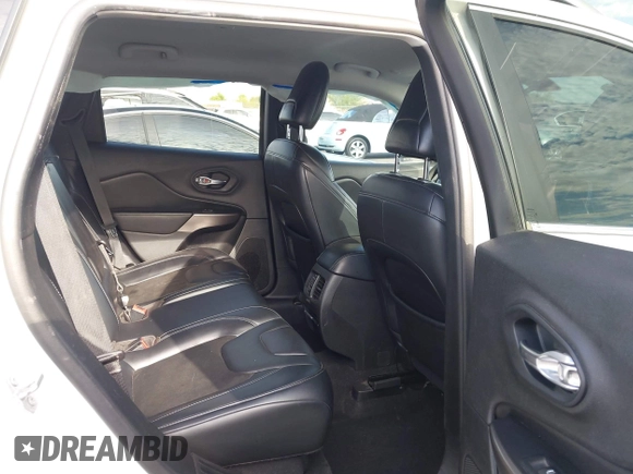 2020 Jeep Cherokee Latitude Plus with VIN 1C4PJLLB4LD634130, listed as a IAAI auction lot 42644338 with 117,774 mi miles and . Bid and sale history available at DreamBid. Image 8.