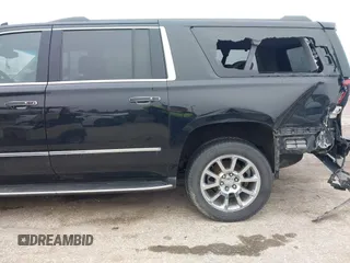 2017 GMC Yukon XL Denali with VIN 1GKS2HKJ2HR310377, listed as a IAAI auction lot 41153582 with 130,194 mi miles. Bid and sale history available at carsss.com. Image 18.