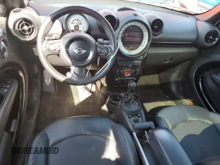2013 MINI Countryman S z VIN WMWZC3C55DWP20563, wystawiony jako Copart lot #55493605 z przebiegiem 110 672 mil mil oraz Szkoda całkowita • Salvage title. Historia ofert i sprzedaży dostępna na DreamBid. Obrazek 8.
