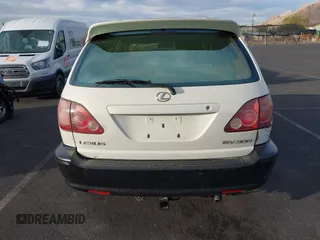 2000 Lexus RX 300 with VIN JT6GF10U2Y0068566, listed as a IAAI auction lot 41636344 with 279,388 mi miles. Bid and sale history available at carsss.com. Image 13.