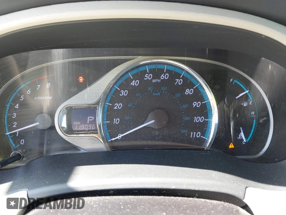 2014 Toyota Sienna XLE with VIN 5TDYK3DC9ES526117, listed as a IAAI auction lot 42247546 with 119,096 mi miles and . Bid and sale history available at DreamBid. Image 7.