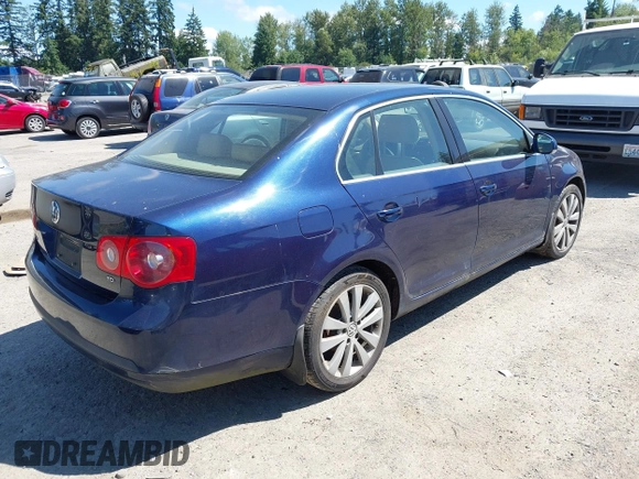 2006 Volkswagen Jetta 1.9L TDI with VIN 3VWDT81K56M688605, listed as a IAAI auction lot 42650004 with Not provided miles and . Bid and sale history available at DreamBid. Image 4.