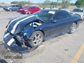 2001 Chevrolet Camaro Z28 z VIN 2G1FP22G312146719, wystawiony jako IAAI lot #42228792 z przebiegiem 134 142 mil mil oraz . Historia ofert i sprzedaży dostępna na DreamBid. Obrazek 2.