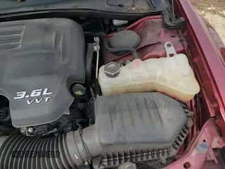 2021 Chrysler 300 Touring L z VIN 2C3CCARGXMH516401, wystawiony jako Copart lot #67130925 z przebiegiem 42 469 mil mil oraz Szkoda całkowita • Salvage title. Historia ofert i sprzedaży dostępna na DreamBid. Obrazek 15.