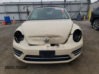 2019 Volkswagen Beetle S с VIN 3VW5DAATXKM509311, выставлен на аукционе Copart как лот 48120705 с пробегом Не указан миль и Списание • Salvage title. История ставок и продаж доступна на DreamBid. Изображение 5.