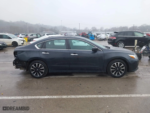 2018 Nissan Altima 2.5 SR with VIN 1N4AL3AP3JC165989, listed as a IAAI auction lot 41490589 with 84,879 mi miles. Bid and sale history available at carsss.com. Image 13.