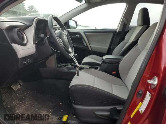 2018 Toyota RAV4 XLE with VIN 2T3WFREV7JW464160, listed as a Copart auction lot 63872925 with 70,826 mi miles and Salvage title. Bid and sale history available at DreamBid. Image 7.