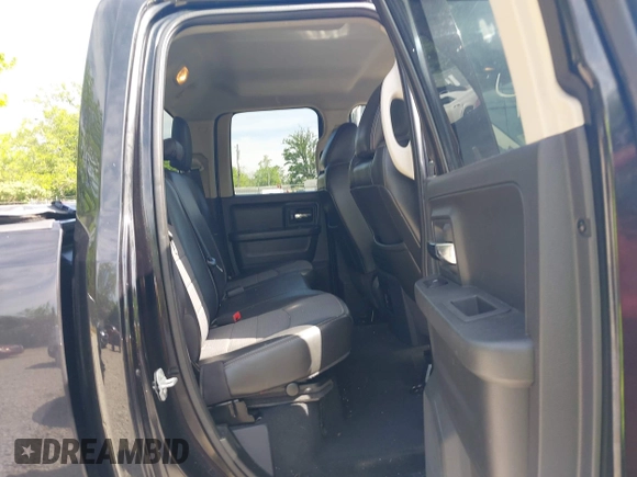2011 Ram 1500 Big Horn с VIN 1D7RV1GT6BS582620, выставлен на аукционе IAAI как лот 42259090 с пробегом 165 612 миль миль и . История ставок и продаж доступна на DreamBid. Изображение 8.