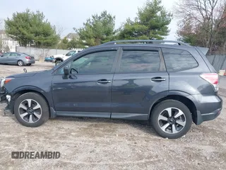 2018 Subaru Forester Premium with VIN JF2SJAGC0JH452501, listed as a IAAI auction lot 41871403 with 65,412 mi miles. Bid and sale history available at carsss.com. Image 14.