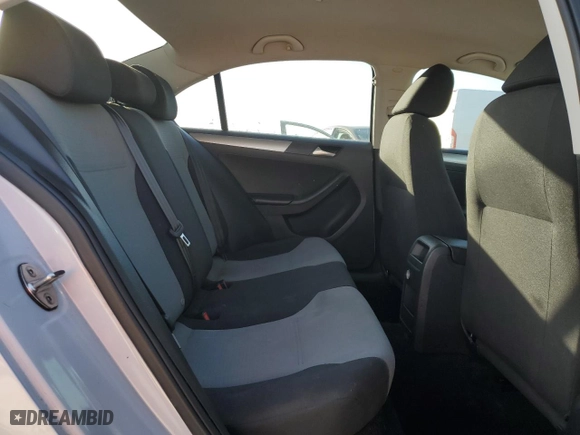 2017 Volkswagen Jetta 1.4T S with VIN 3VW2B7AJ9HM252676, listed as a Copart auction lot 43637465 with 83,566 mi miles and Salvage Title. Bid and sale history available at carsss.com. Image 10.
