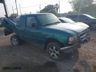 1998 Ford Ranger XL with VIN 1FTYR14U2WPB62529, listed as a IAAI auction lot 41919612 with 272,097 mi miles. Bid and sale history available at carsss.com. Image 1.