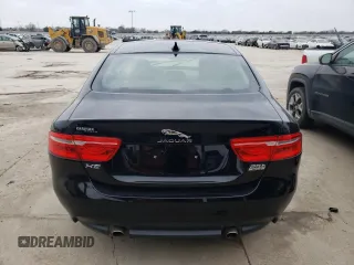 2019 Jaguar XE 25t with VIN SAJAS4FX1KCP49077, listed as a Copart auction lot 87104284 with 124,857 mi miles and Clean Title. Bid and sale history available at carsss.com. Image 6.
