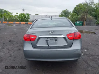 2010 Hyundai Elantra GLS z VIN KMHDU4AD2AU129488, wystawiony jako IAAI lot #42373549 z przebiegiem 189 469 mil mil oraz . Historia ofert i sprzedaży dostępna na DreamBid. Obrazek 16.