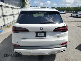 2024 BMW X5 xDrive40i with VIN 5UX23EU0XR9V36288, listed as a Copart auction lot 60028085 with Not provided miles and Salvage title. Bid and sale history available at DreamBid. Image 6.