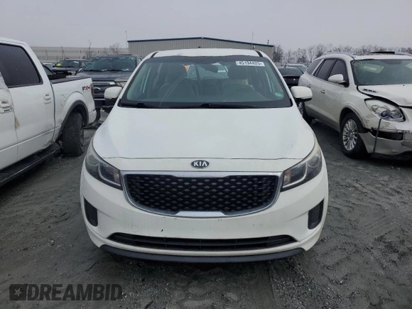 2016 Kia Sedona L with VIN KNDMA5C19G6173944, listed as a Copart auction lot 45194425 with 95,252 mi miles and Salvage Title. Bid and sale history available at carsss.com. Image 5.