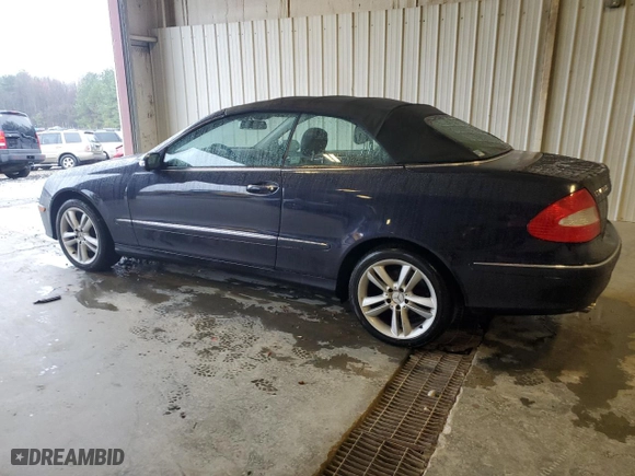 2007 Mercedes-Benz CLK-Class 3.5L with VIN WDBTK56F77F226414, listed as a Copart auction lot 44530245 with 70,071 mi miles and Clean Title. Bid and sale history available at carsss.com. Image 2.