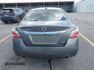 2015 Nissan Altima SL z VIN 1N4AL3AP6FN388118, wystawiony jako IAAI lot #42259597 z przebiegiem 136 644 mil mil oraz . Historia ofert i sprzedaży dostępna na DreamBid. Obrazek 16.