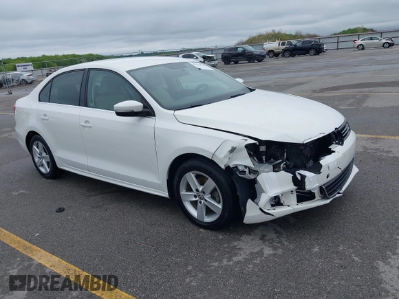 2014 Volkswagen Jetta TDI w/Premium with VIN 3VWLL7AJXEM372547, listed as a IAAI auction lot 42320105 with 113,200 mi miles and . Bid and sale history available at DreamBid. Image 1.