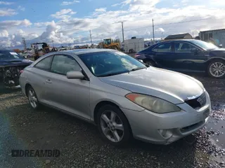 2004 Toyota Solara SE with VIN 4T1CA30P24U005445, listed as a IAAI auction lot 40643394 with 243,329 mi miles. Bid and sale history available at carsss.com. Image 1.