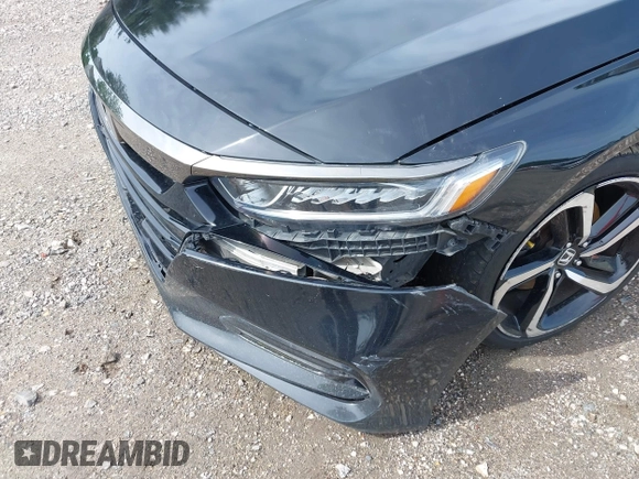2020 Honda Accord Sport z VIN 1HGCV2F31LA001878, wystawiony jako IAAI lot #42274736 z przebiegiem Nie podano mil oraz . Historia ofert i sprzedaży dostępna na DreamBid. Obrazek 14.