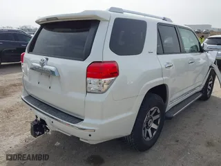 2010 Toyota 4Runner SR5 with VIN JTEZU5JR8A5010331, listed as a IAAI auction lot 41749528 with 224,339 mi miles. Bid and sale history available at carsss.com. Image 4.