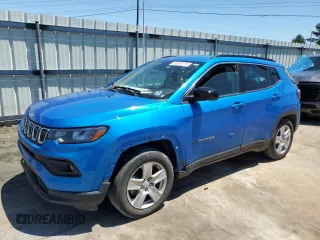2022 Jeep Compass Latitude с VIN 3C4NJCBB5NT214270, выставлен на аукционе Copart как лот 56959935 с пробегом 52 137 миль миль и Чистый • Clean title. История ставок и продаж доступна на DreamBid. Изображение 1.