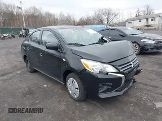 2024 Mitsubishi Mirage ES z VIN ML32FUFJ3RHF02682, wystawiony jako IAAI lot #39063166 z przebiegiem 8 701 mil mil oraz . Historia ofert i sprzedaży dostępna na DreamBid. Obrazek 1.