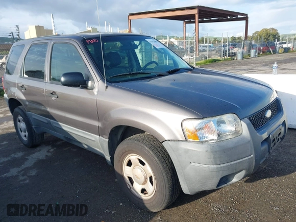2004 Ford Escape with VIN 1FMCU02174KA61956, listed as a IAAI auction lot 41913605 with 166,587 mi miles and . Bid and sale history available at DreamBid. Image 1.