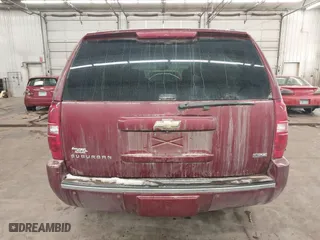 2009 Chevrolet Suburban LTZ with VIN 1GNFK36399J105044, listed as a IAAI auction lot 41628710 with 207,905 mi miles. Bid and sale history available at carsss.com. Image 17.