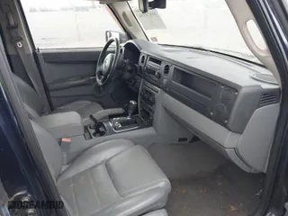 2006 Jeep Commander with VIN 1J8HG48N66C210706, listed as a IAAI auction lot 41874554 with 139,823 mi miles. Bid and sale history available at carsss.com. Image 5.