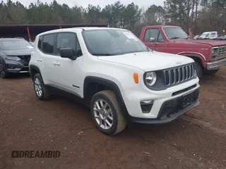 2023 Jeep Renegade Latitude with VIN ZACNJDB15PPP68073, listed as a IAAI auction lot 41482519 with 24,957 mi miles and . Bid and sale history available at carsss.com. Image 1.
