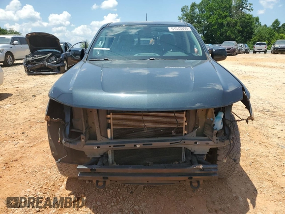 2018 Chevrolet Colorado 4WD Z71 z VIN 1GCGTDEN7J1110282, wystawiony jako Copart lot #61945695 z przebiegiem 144 792 mil mil oraz Szkoda całkowita • Salvage title. Historia ofert i sprzedaży dostępna na DreamBid. Obrazek 5.