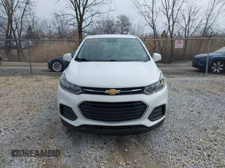 2018 Chevrolet Trax LS with VIN KL7CJNSB5JB713243, listed as a IAAI auction lot 41812654 with 92,901 mi miles. Bid and sale history available at carsss.com. Image 12.